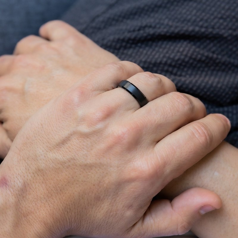Bague Anneau Homme en Acier noir ILEX