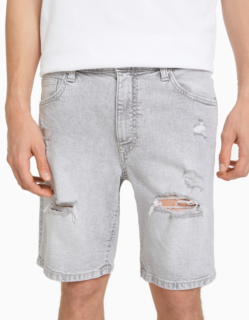 Bermuda jeans rasgada