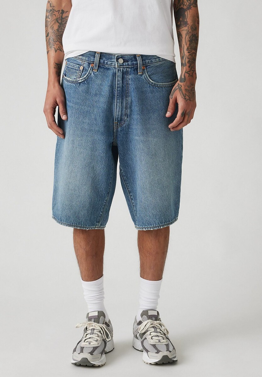 LEVI'S<br>Shorts largos 478®