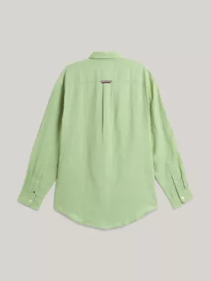 Camisa Tommy Hilfiger x Vacation em linho com bolso de aba