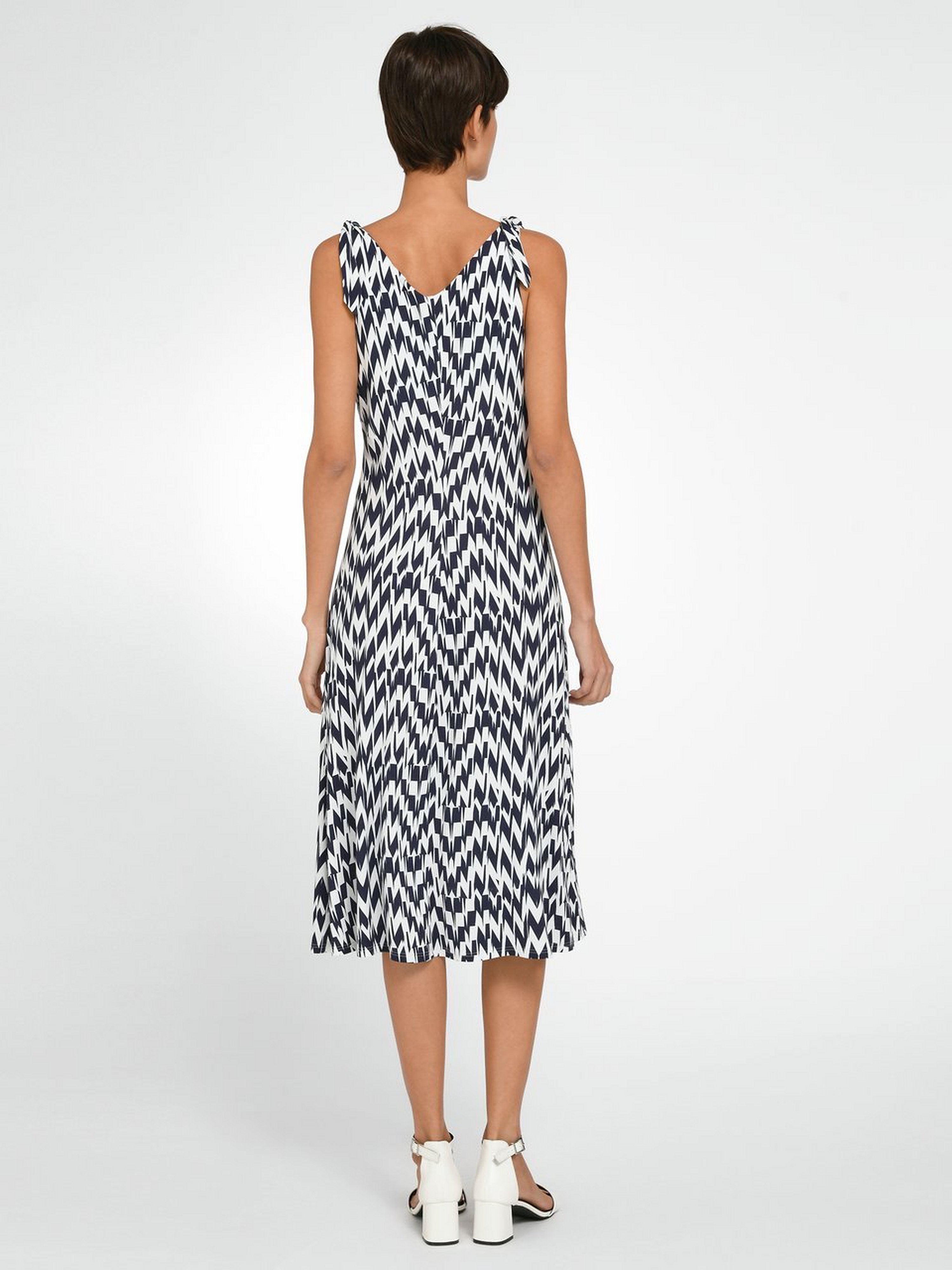Ärmelloses Kleid