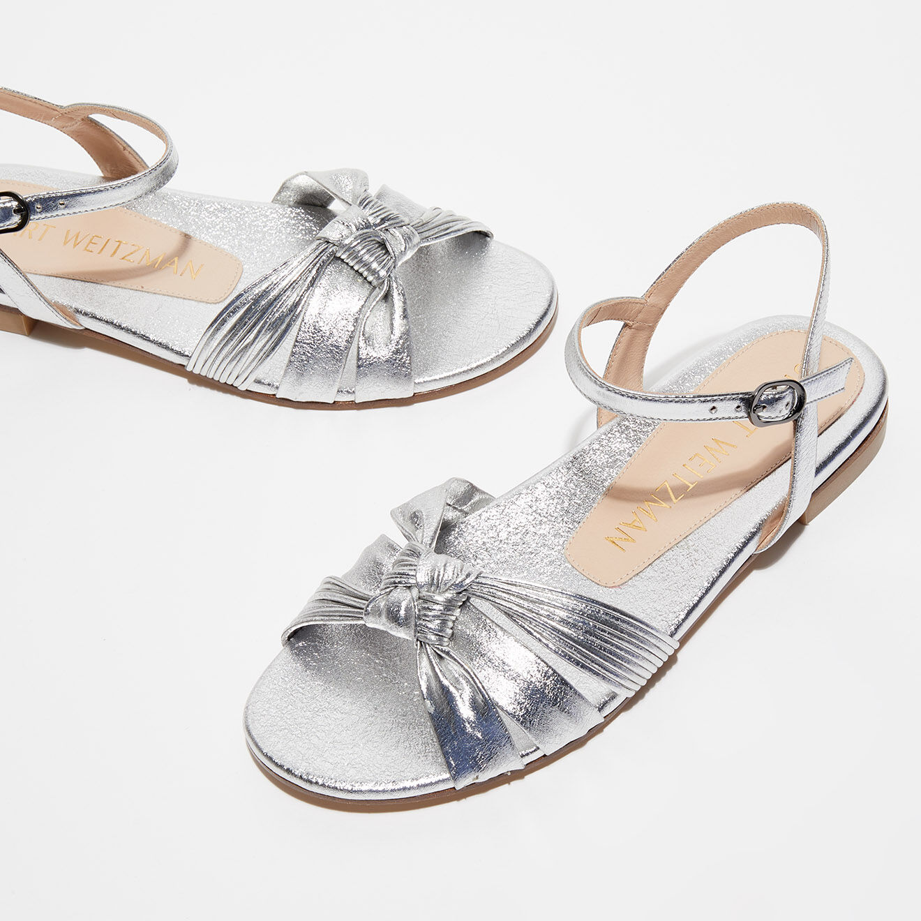 Stuart Weitzman Sandales en Cuir Keana argentées