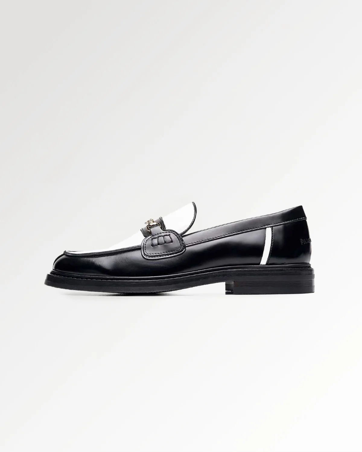 Loafer Polido White / Black