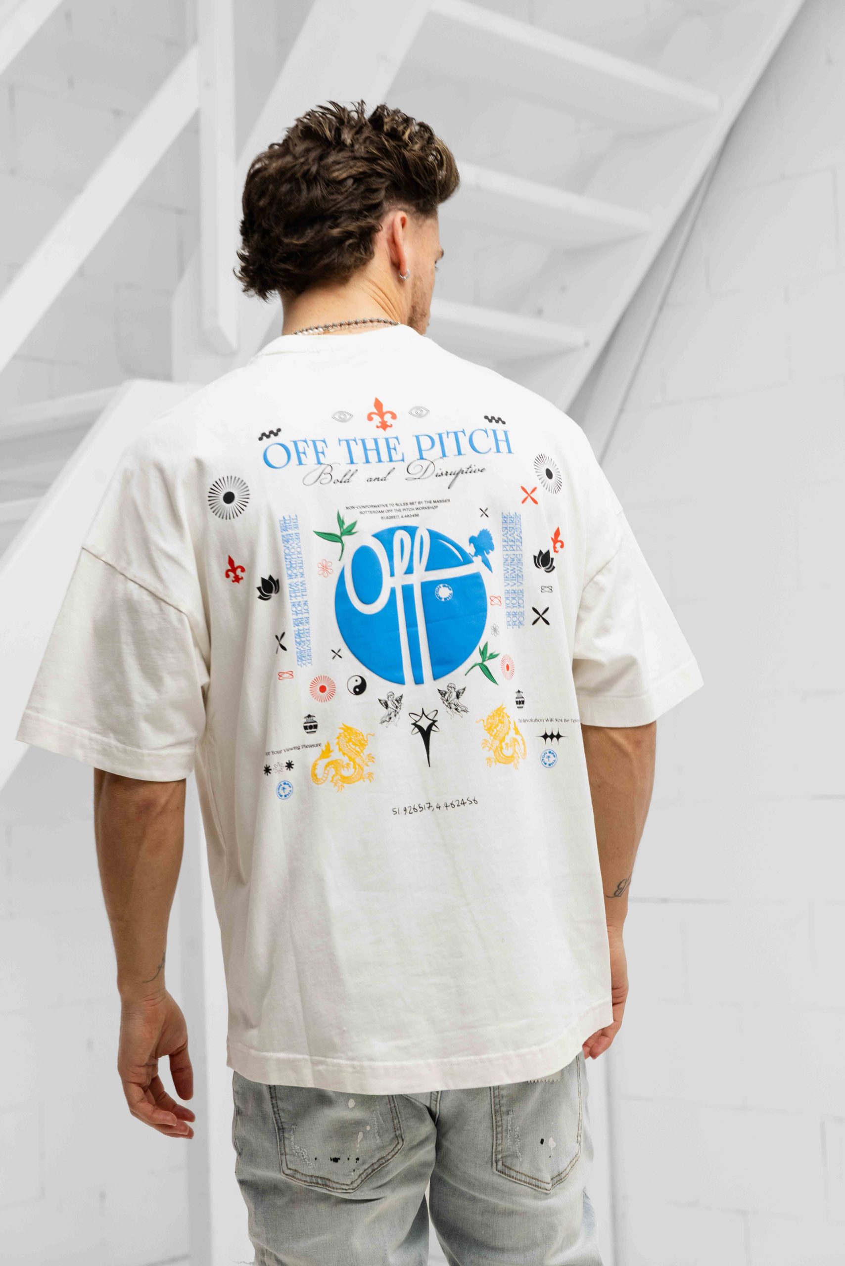Off The Pitch Global Oversized T-Shirt Heren Gebroken Wit
