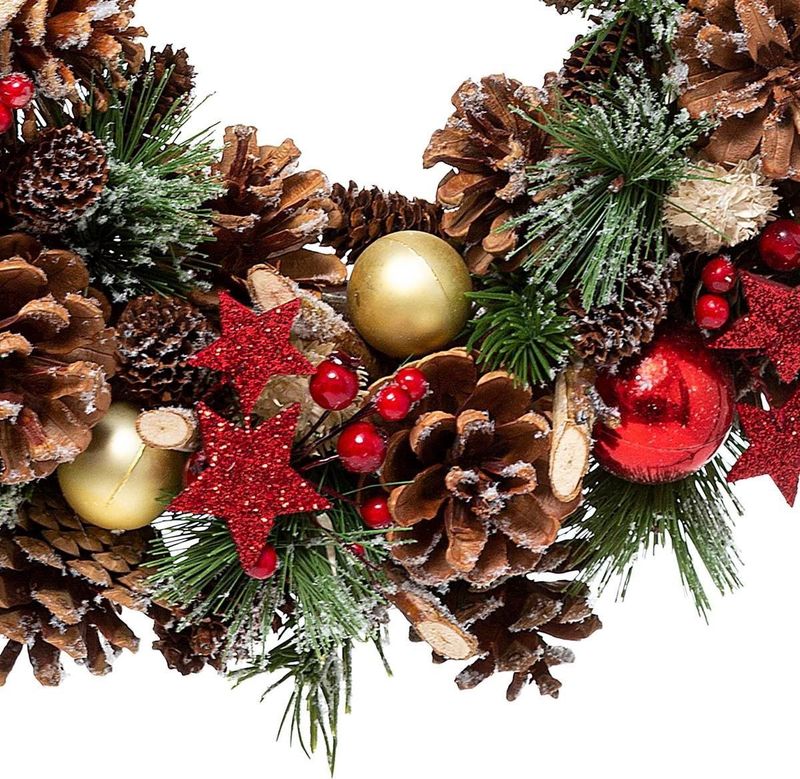 Feeric - Kerstkrans - D35 x 8 cm - Met Kerstversiering - Dennenappels