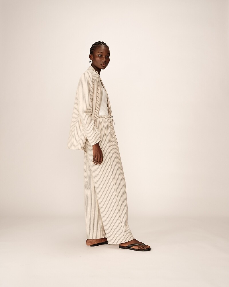 GRACE & MILA<br>Blazer listrado PIA