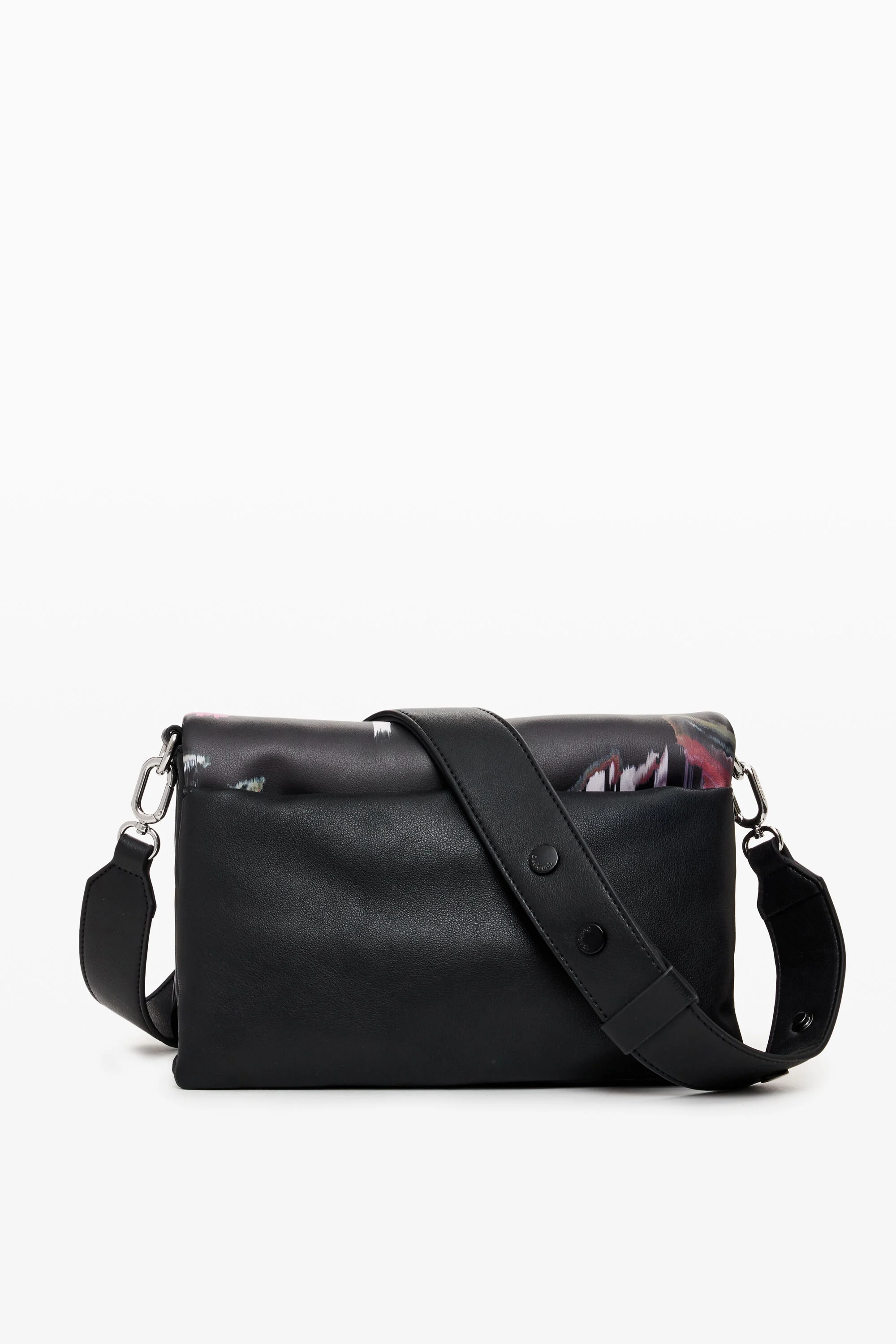 Bolso efeito pele