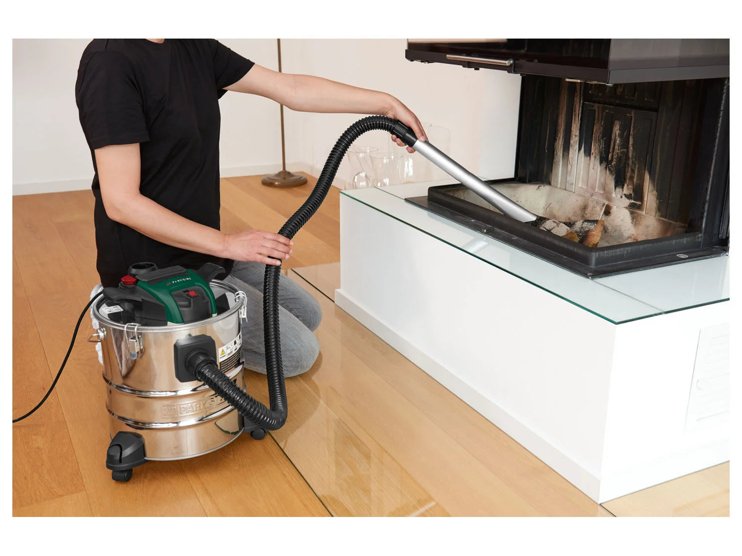 PARKSIDE&reg; Ash vacuum cleaner &raquo;PAS 1200 F5&laquo;, 1200 W, 18 l