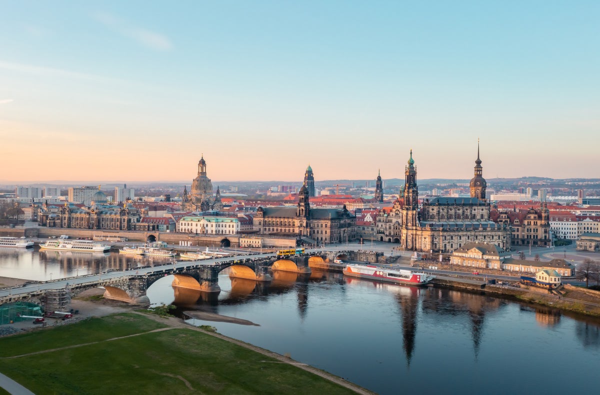 Frühstück & Gläserne Manufaktur Dresden für 2