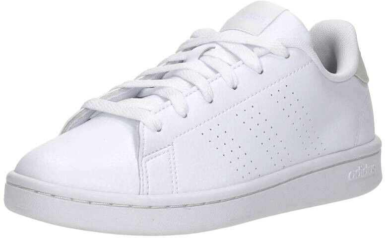 adidas Advantage wit
