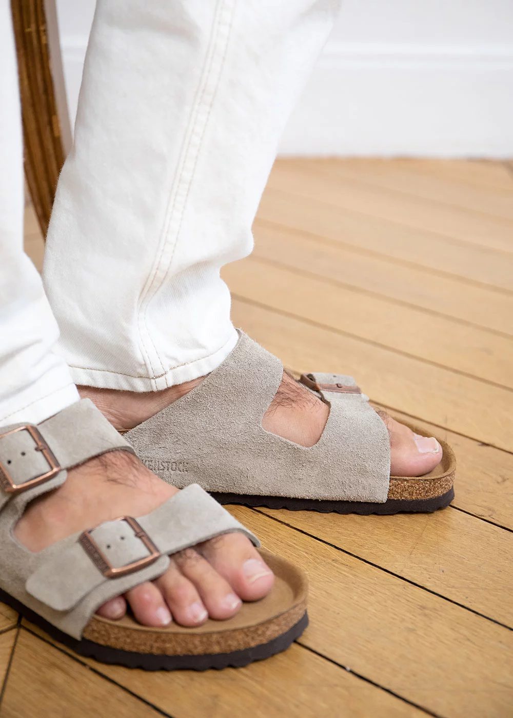 SANDALE ARIZONA SUEDE TAUPE