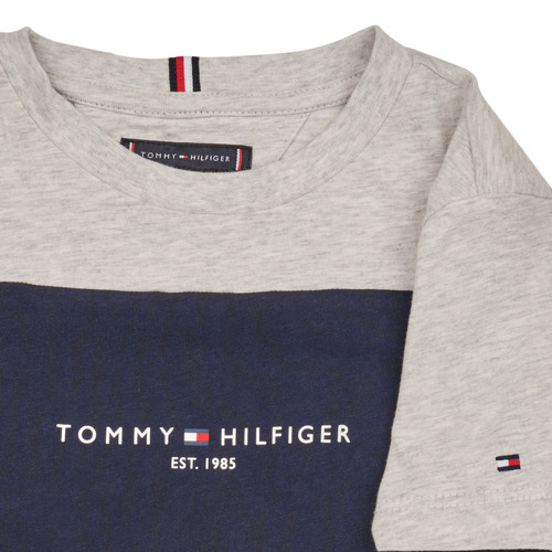 Tommy Hilfiger - ESSENTIAL COLORBLOCK TEE S/S - Gris