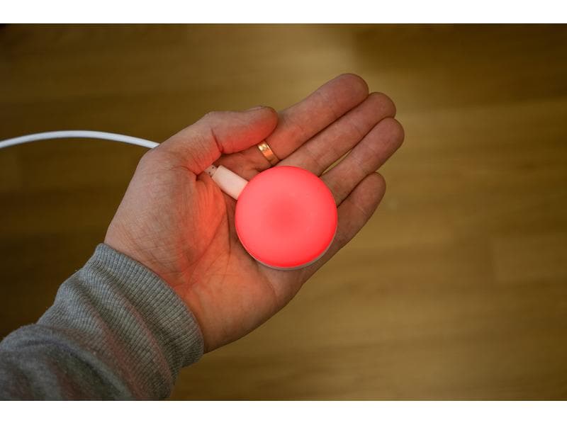 Luxafor ORB mit 1.5 m USB-C Kabel Luxafor Orb – weitwinklige USB-LED-Verfügbarkeitsanzeige, die Ablenkungen eliminiert