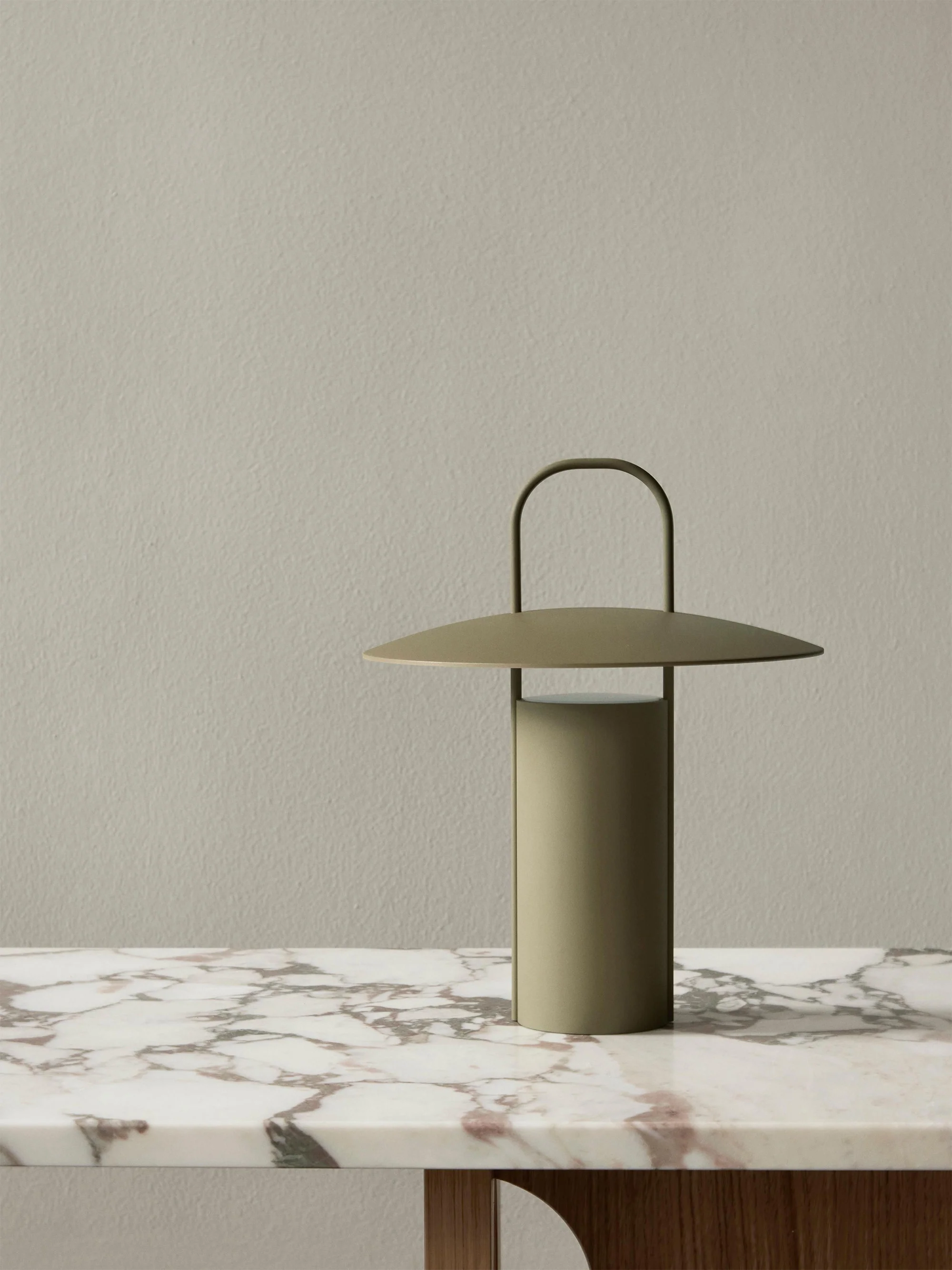 Dimbare LED-tafellamp Ray met USB-aansluiting