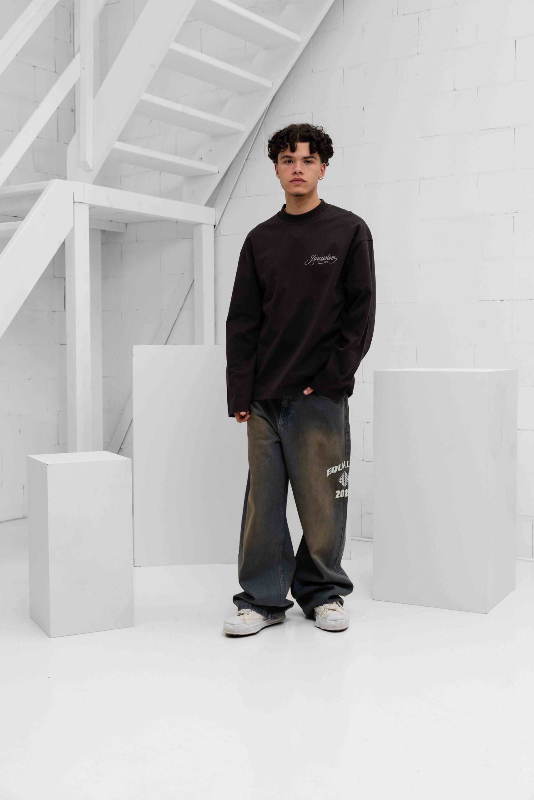 Jorcustom Handscript Longsleeve T-Shirt Heren Bruin
