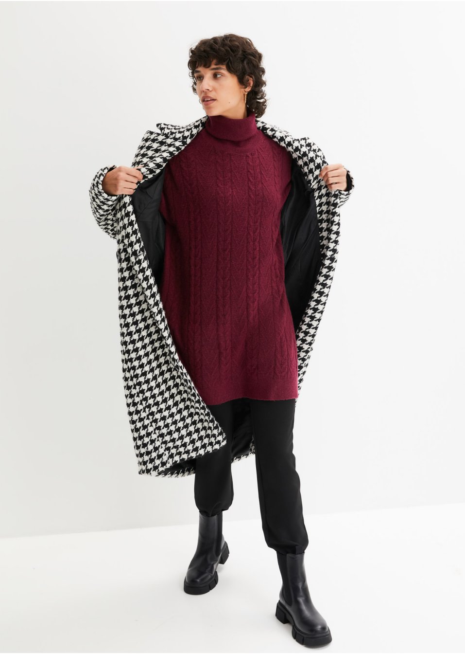 Pull col roulé avec fente