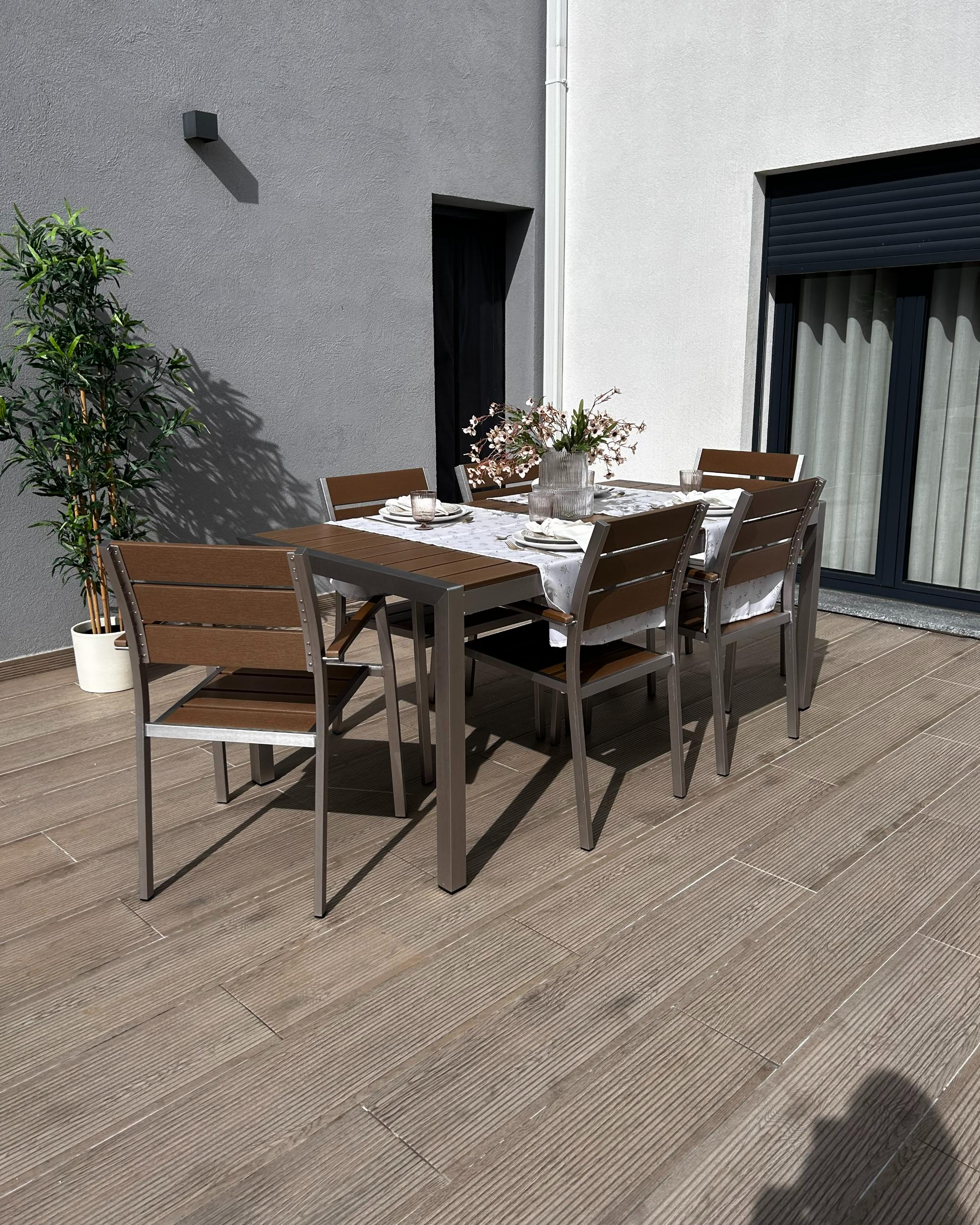Tuin eettafel VERNIO 180 cm 90 cm Metaal Bruin