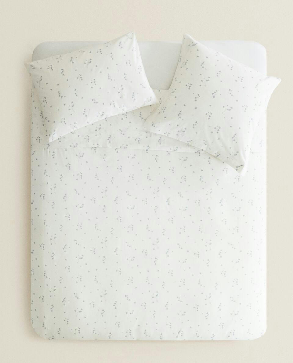 CAPA DE EDREDOM COM ESTAMPA FLORAL