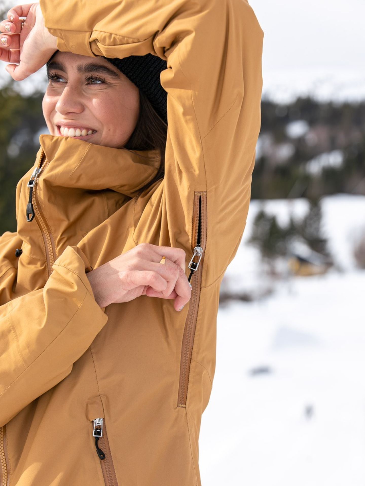Stranda Insulated Hybrid Jacket