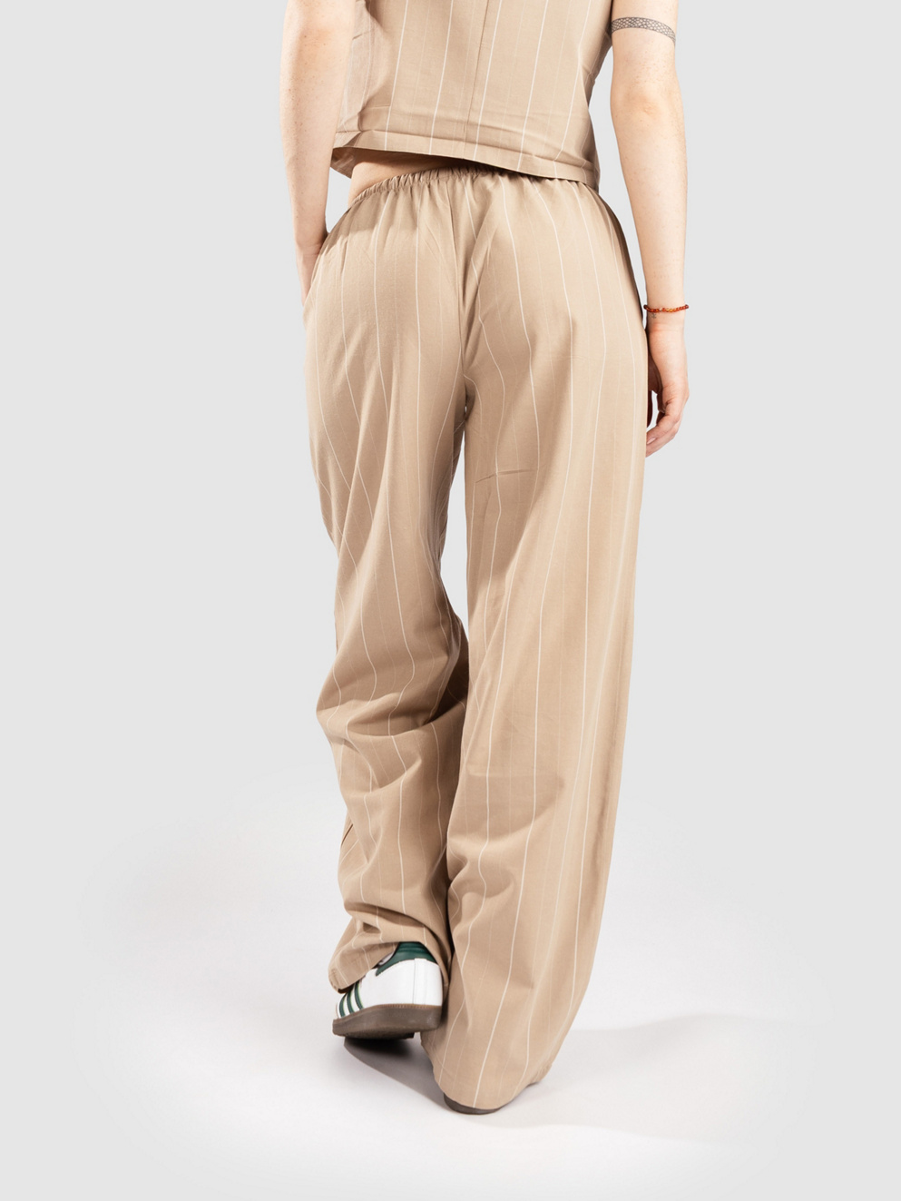 24 Colours 60910 Pants brown