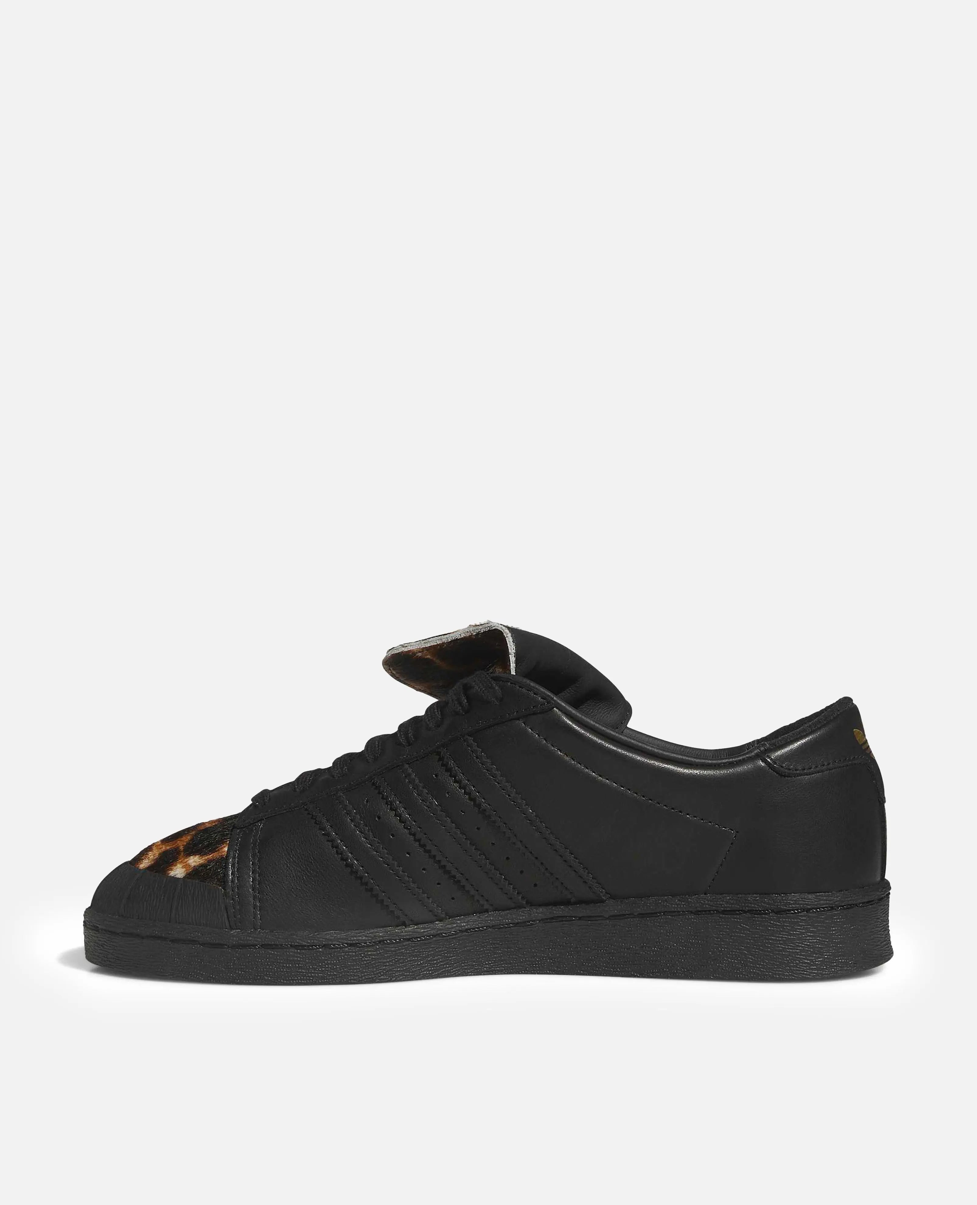 adidas X Willy Chavarria Jabbar Low (Core Black/Core Black/Supplier Colour)