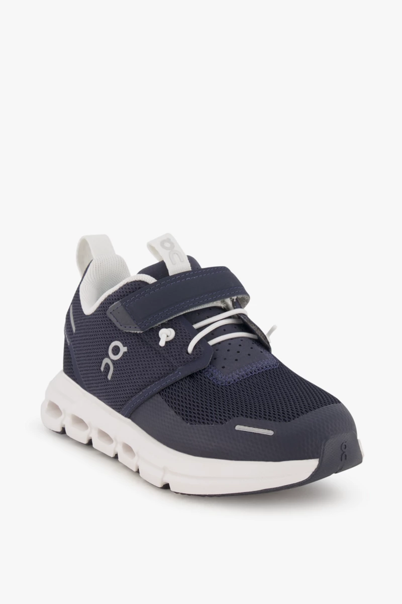 ON Cloud Play Kinder Sneaker