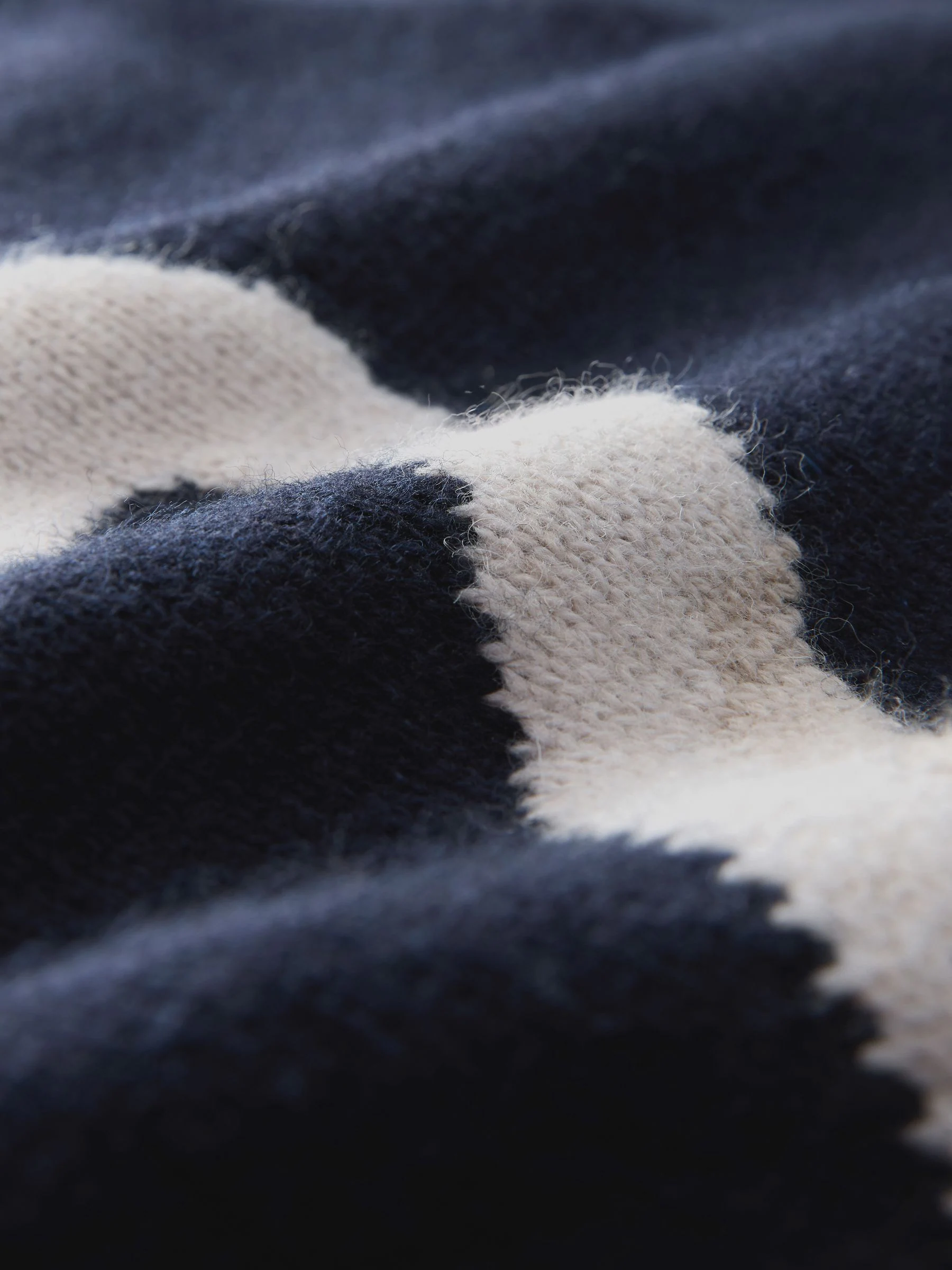 Marineblauwe Swan grafisch ontwerp - Trui met ronde hals en lange mouwen met wol