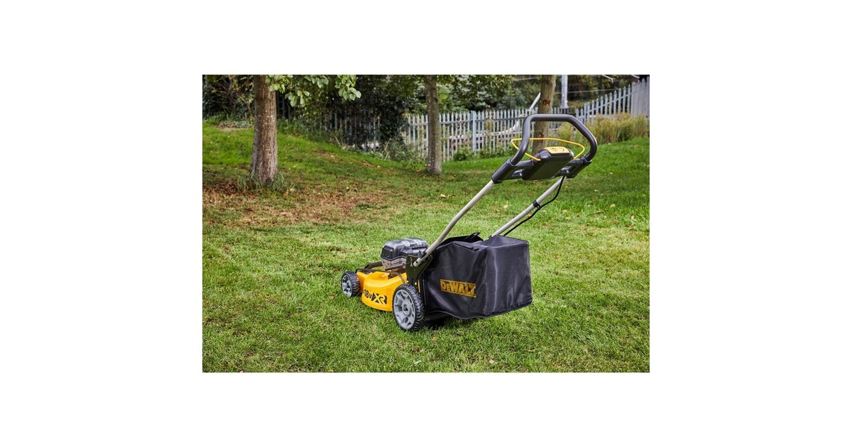 DEWALTAccu grasmaaier DCMW564N  (Geel/zwart, Accu niet inbegrepen)
