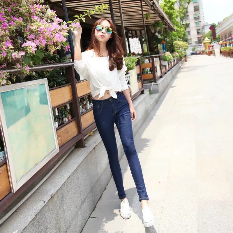 Acrius - High Rise Washed Slim Fit Jeans
