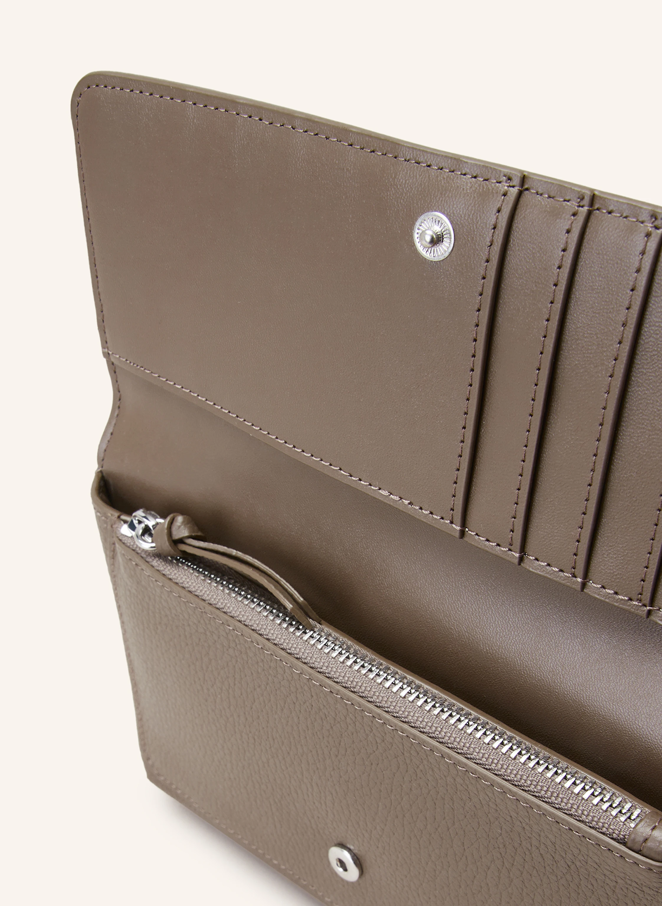 CLAUDIE PIERLOT Clutch