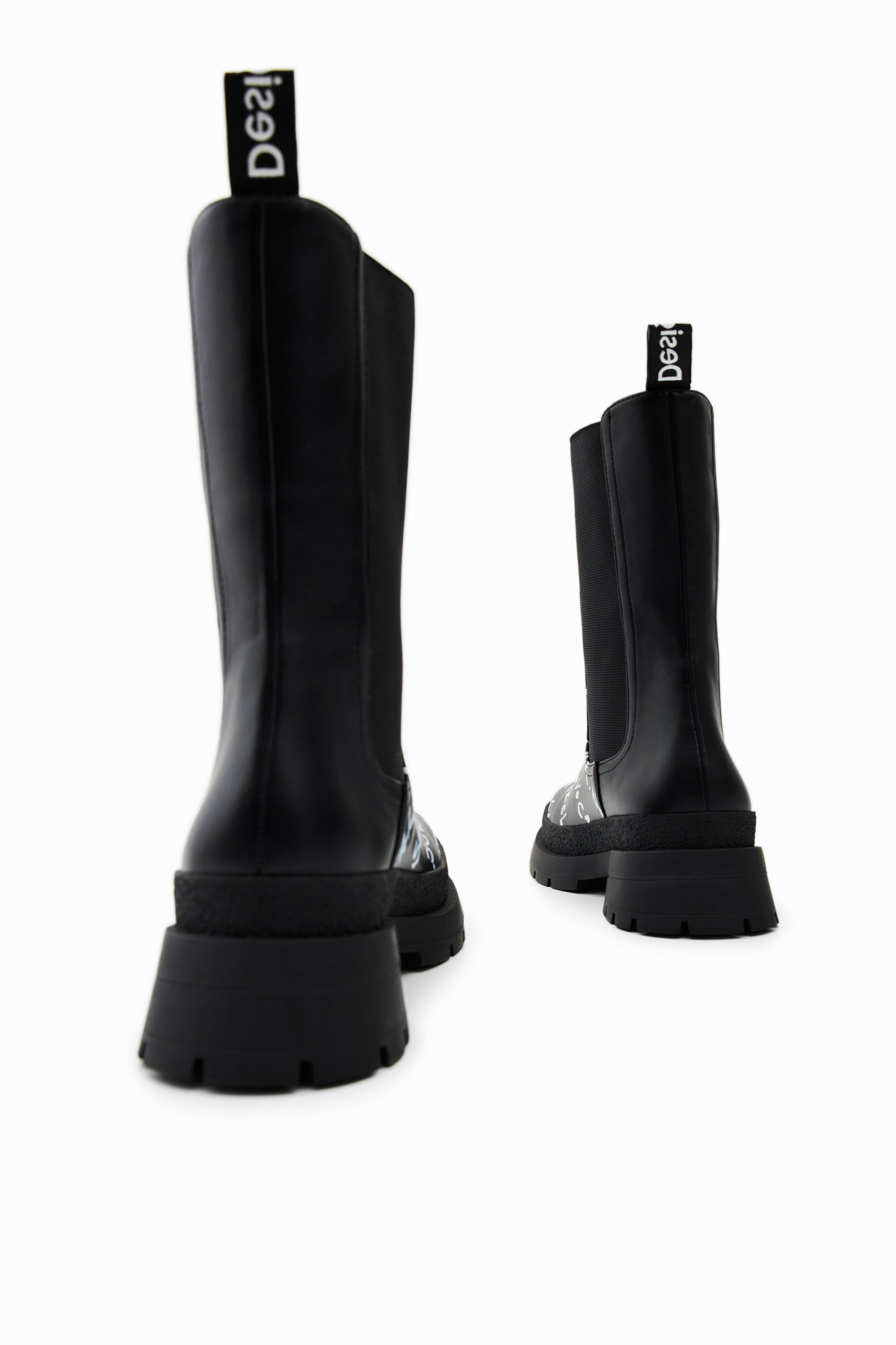Mensagens de botas Chelsea altas