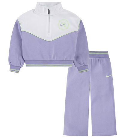 Nike Sweats?t - Hydrangeas