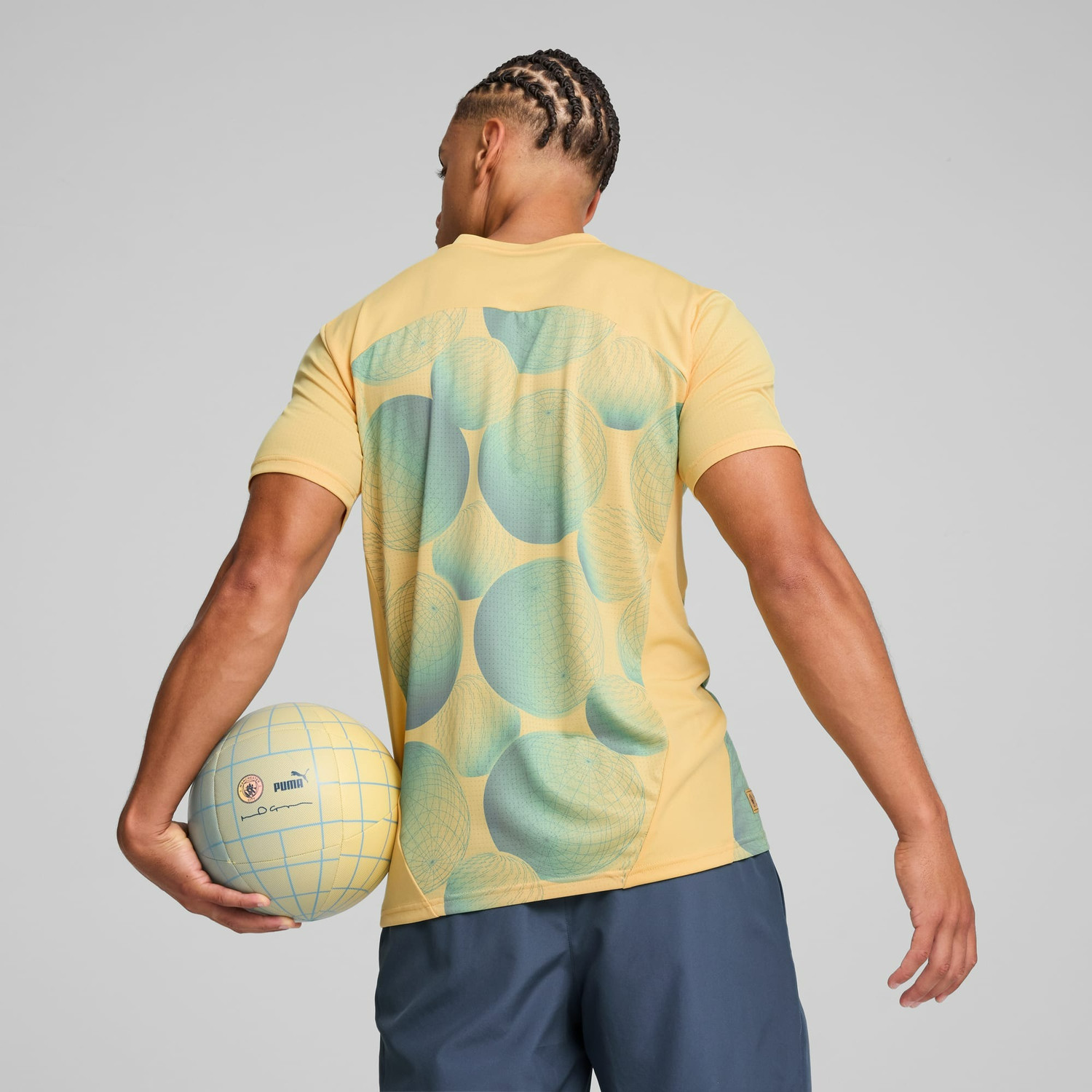 Puma Manchester City Pre-Match Shirt 2024/2025