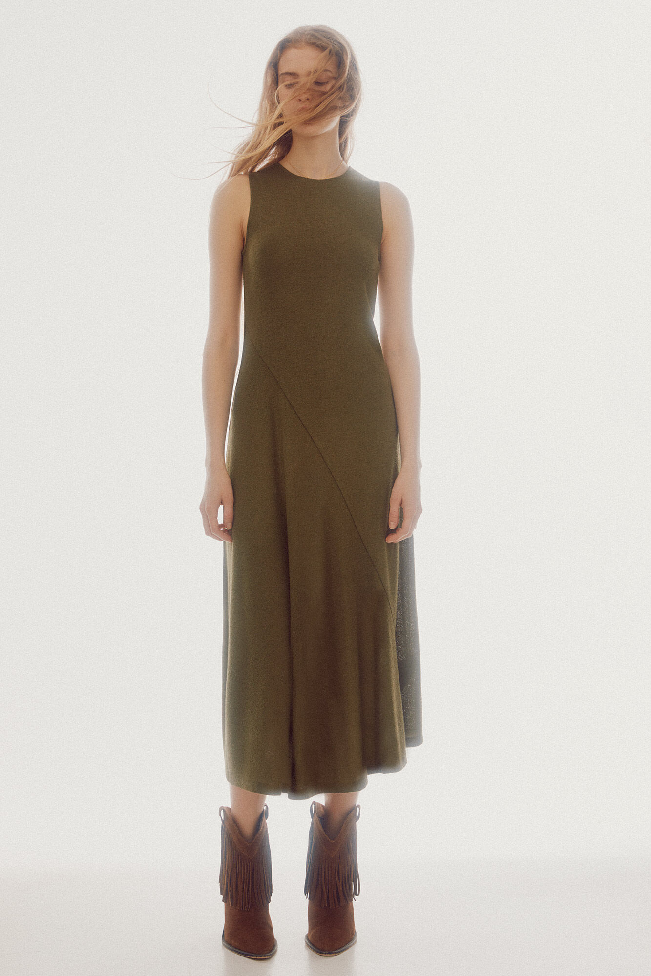 Vestido midi de malha - Cáqui