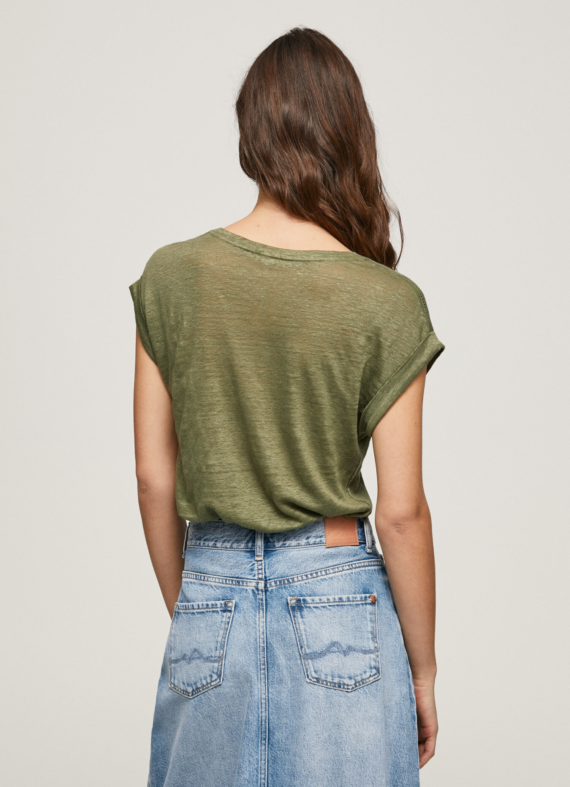 CAMISETA DE LINHO COM MANGAS - verde-oliva