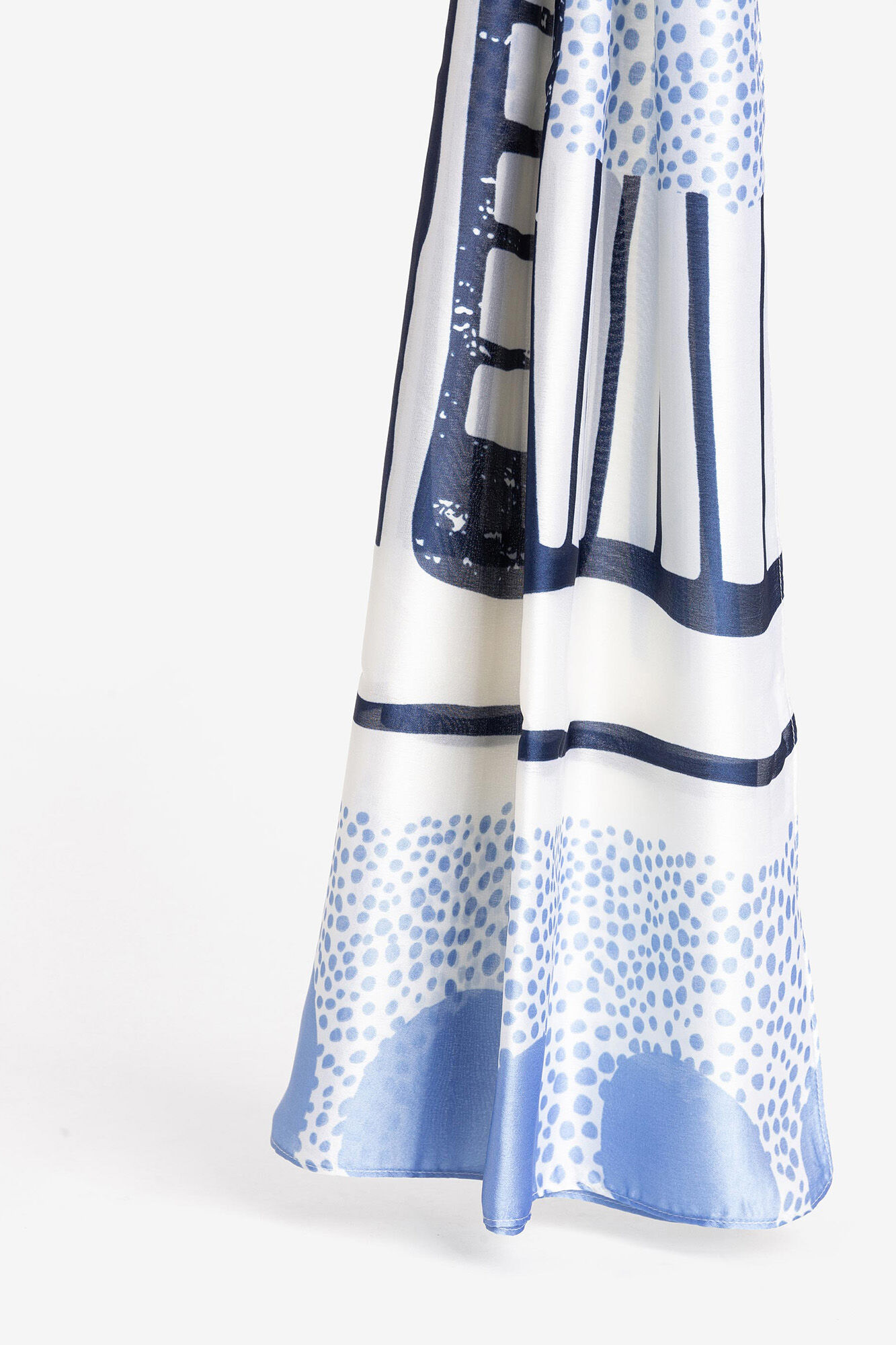 Lenço de cetim estampado - estampa
