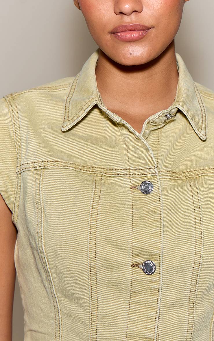 Washed Light Sage Chemise En Denim Cintrée À Manches Courtes