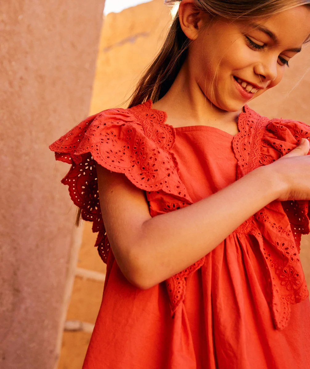 robe manches courtes fille rouge avec broderies et volants