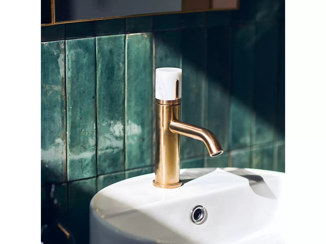 Manopola mitigeur lavabo bas cuivre brossé marbre - Essebagno