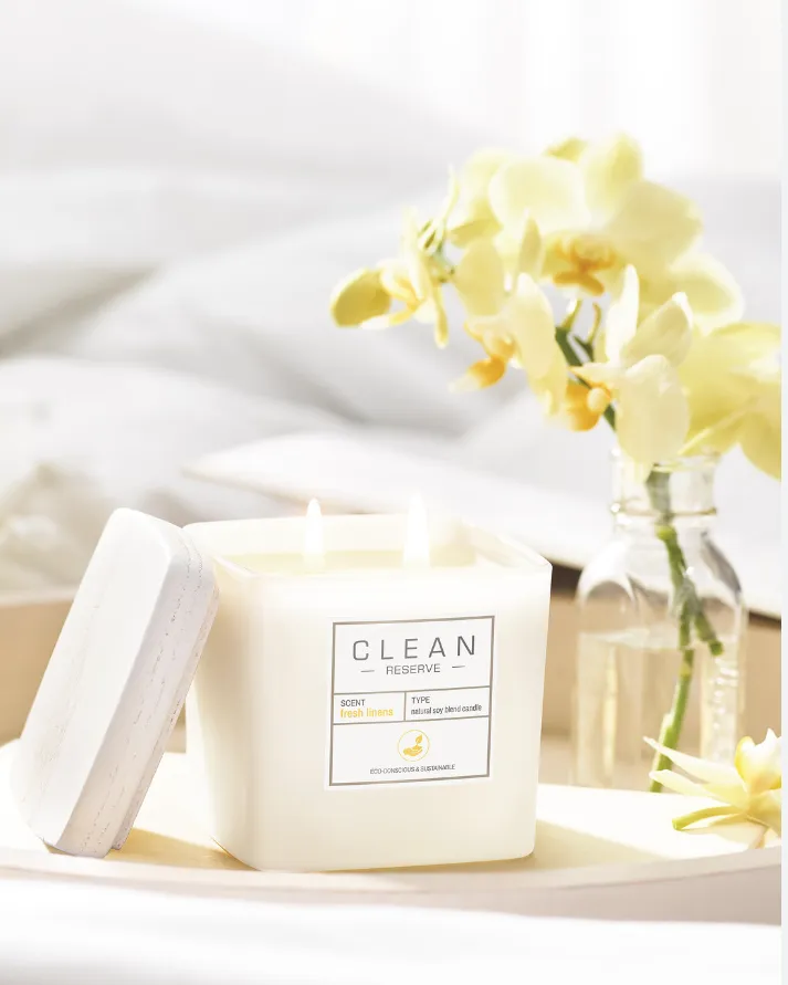 Clean, Space Fresh Linens, Scented Candle, 227 g