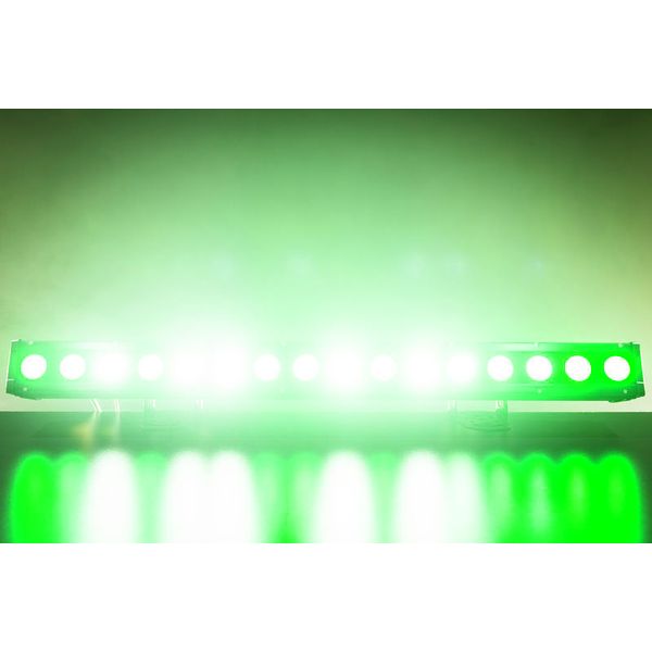 Stairville Show Bar Pro 16x10W RGBAW IP65