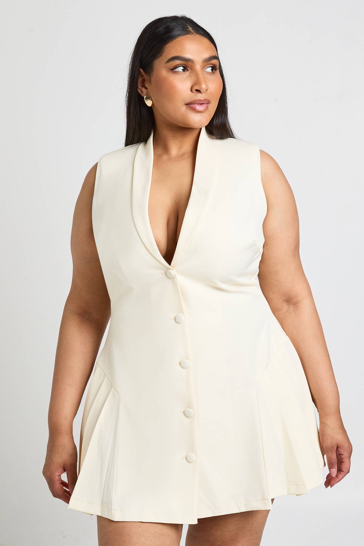 boohoo Robe Blazer Patineuse Plissée Ajustée Sans Manches Grande Taille