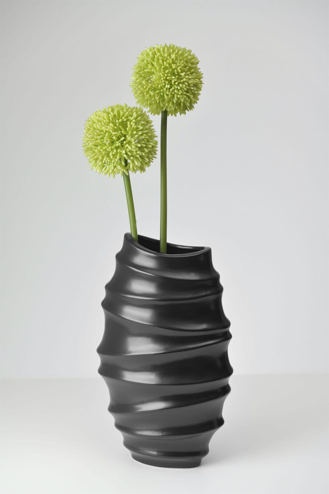 casaNOVA Vase 35,5 cm schwarz matt