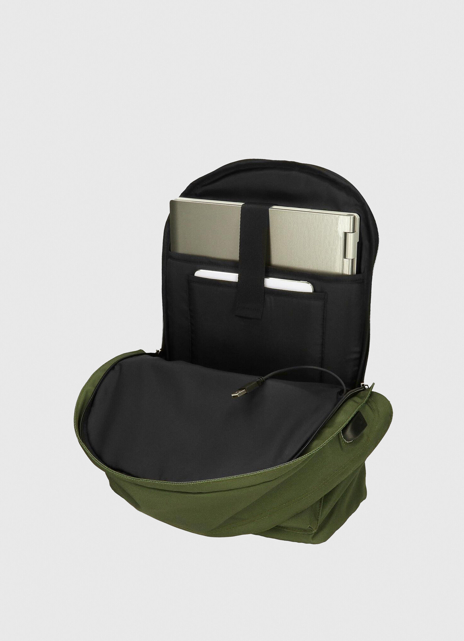 Mochila escolar lisa, verde-escura, tamanho único.