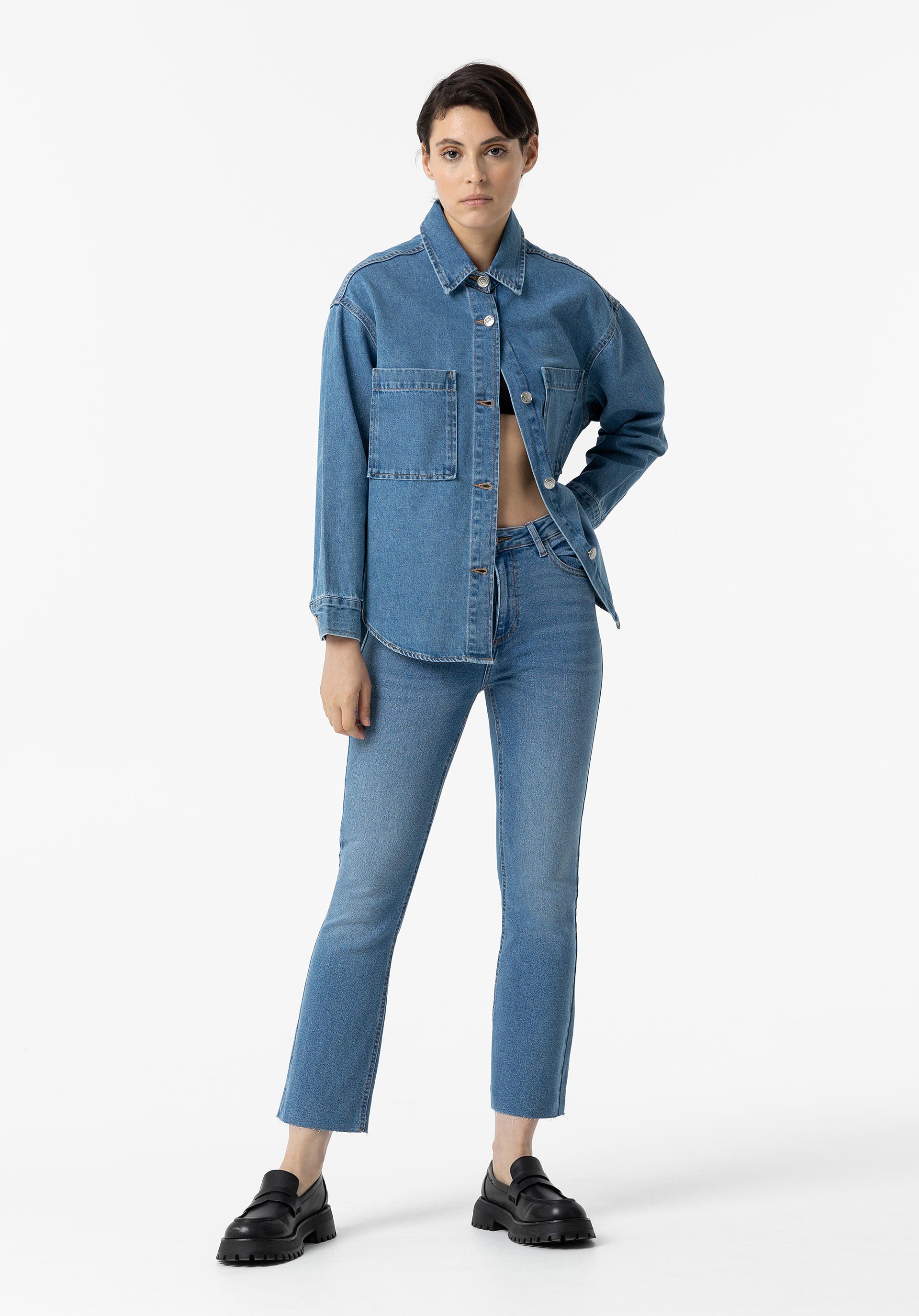 Jeans Megan Cropped Flare Cintura Alta