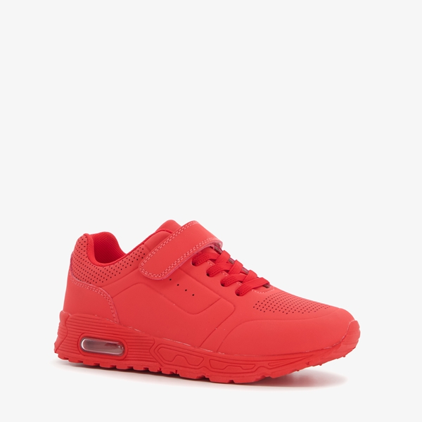 Blue Box jongens sneakers rood met airzool