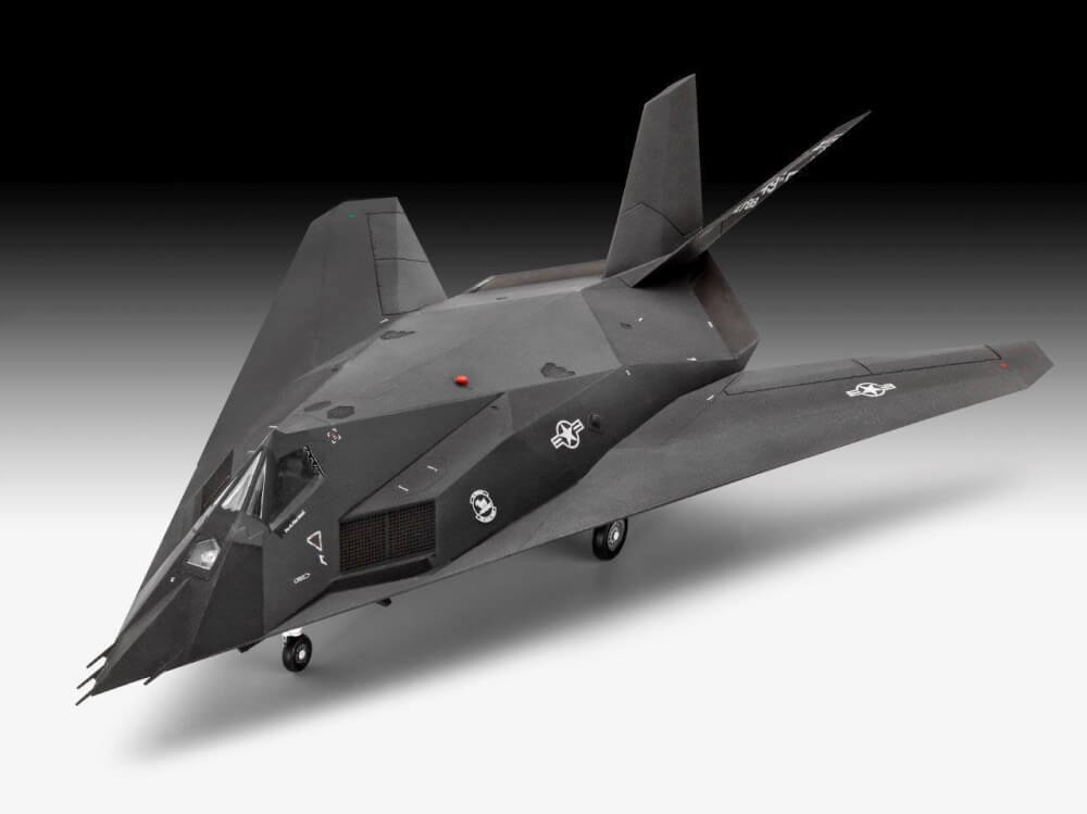 Geschenkset US Air Force 75th Anniversary, Revell Modellbausatz mit Basiszubehör