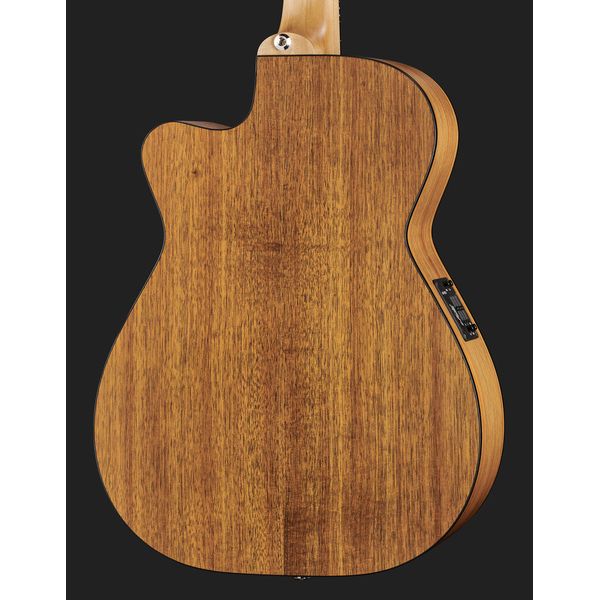 Maton SRS808C