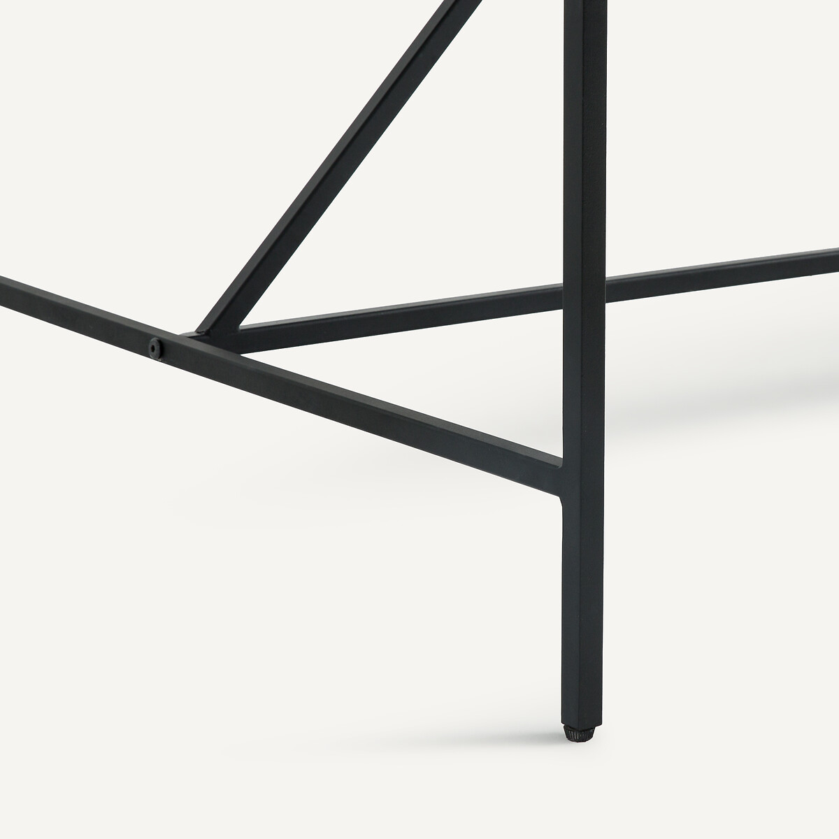 AM.PM<br>Mesa de jardim em polystone Aelio