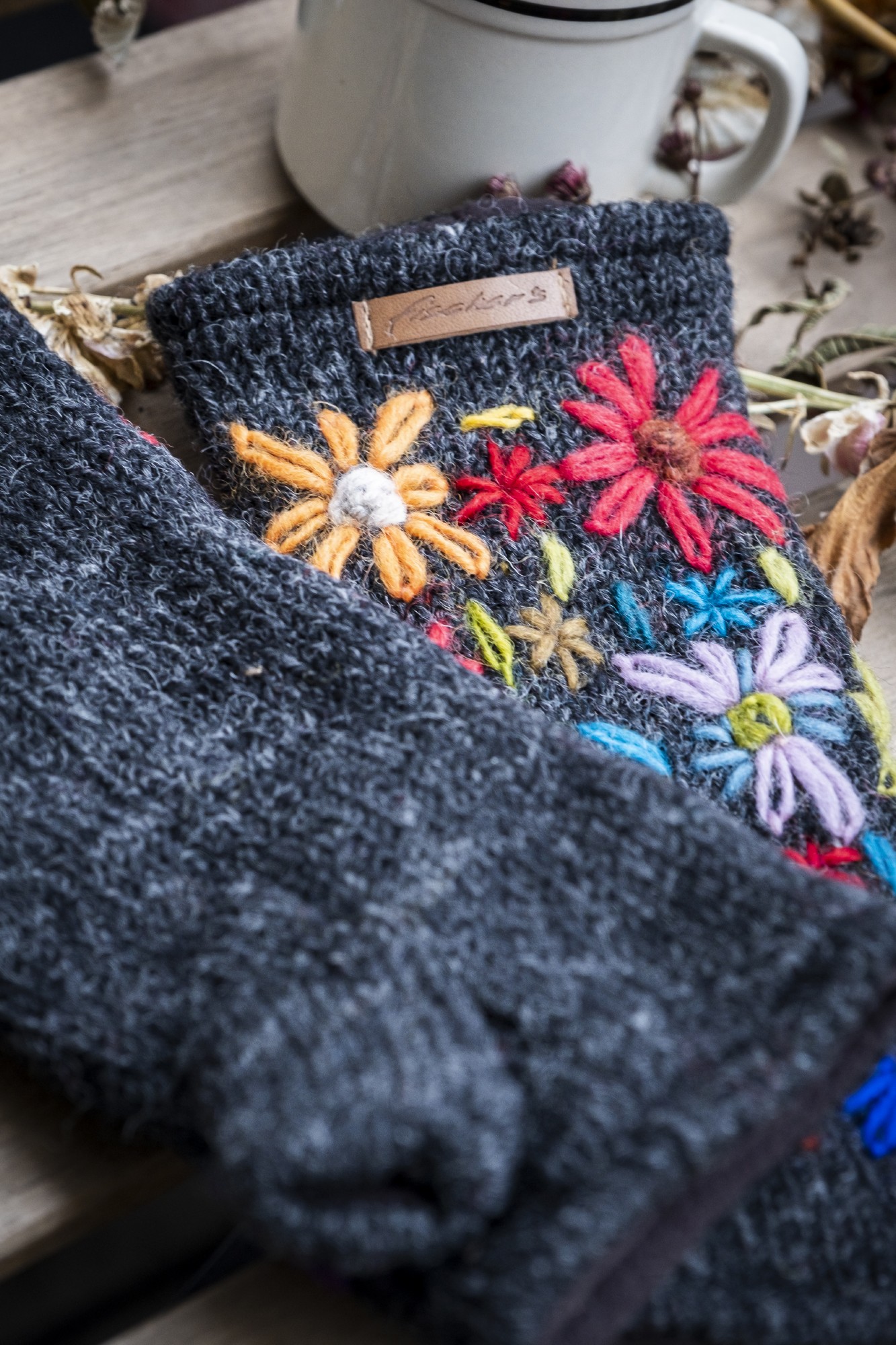 Pulswärmer 'Blumen', grau, multicolor günstig bestellen